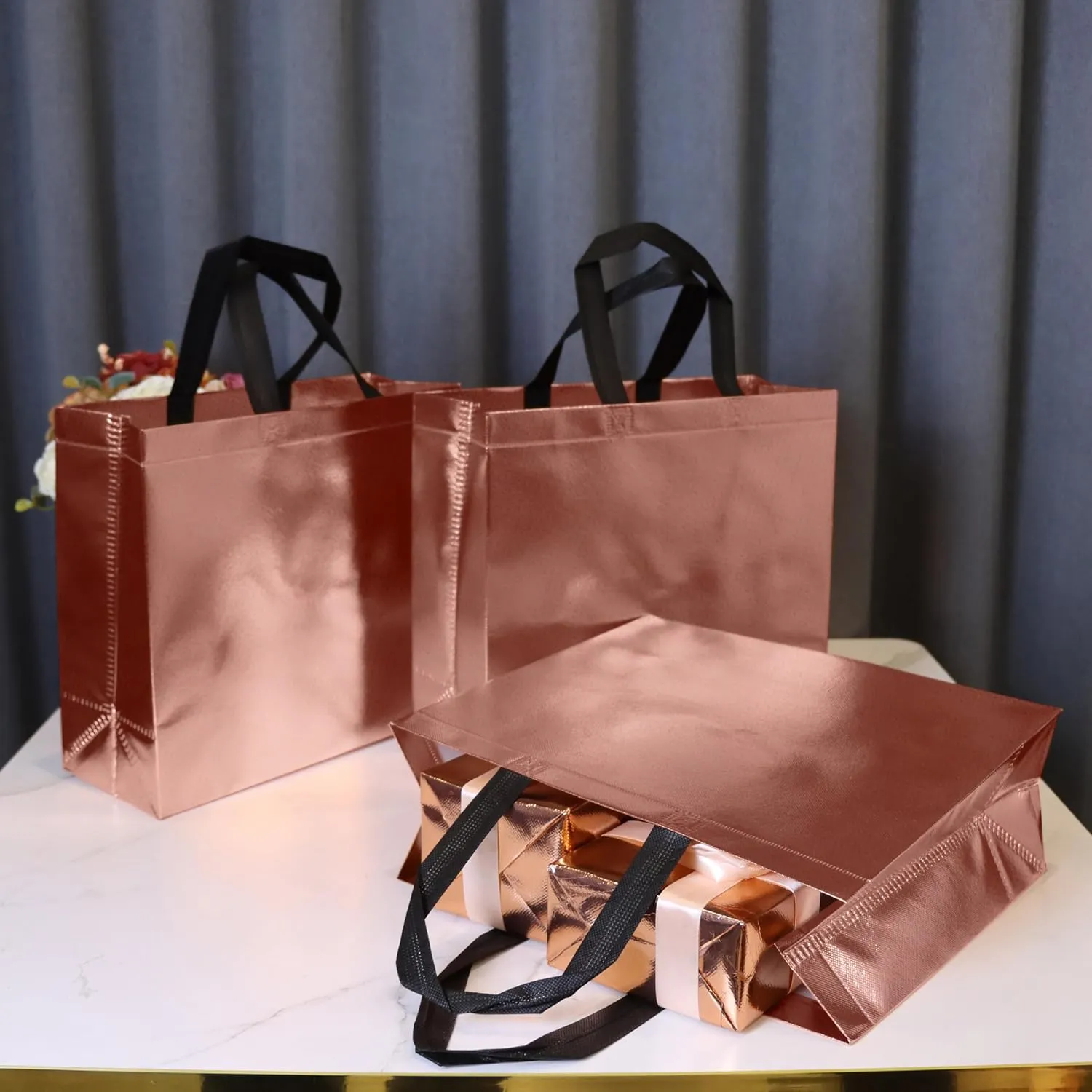 15 Pcs Rose Gold Reusable Gift Bags Bulk, 12.6 x 4.7 x 11 In Non-woven Glossy Party Bags for Birthday, Wedding, Easter, Graduation - with Handles & Sturdy Bases