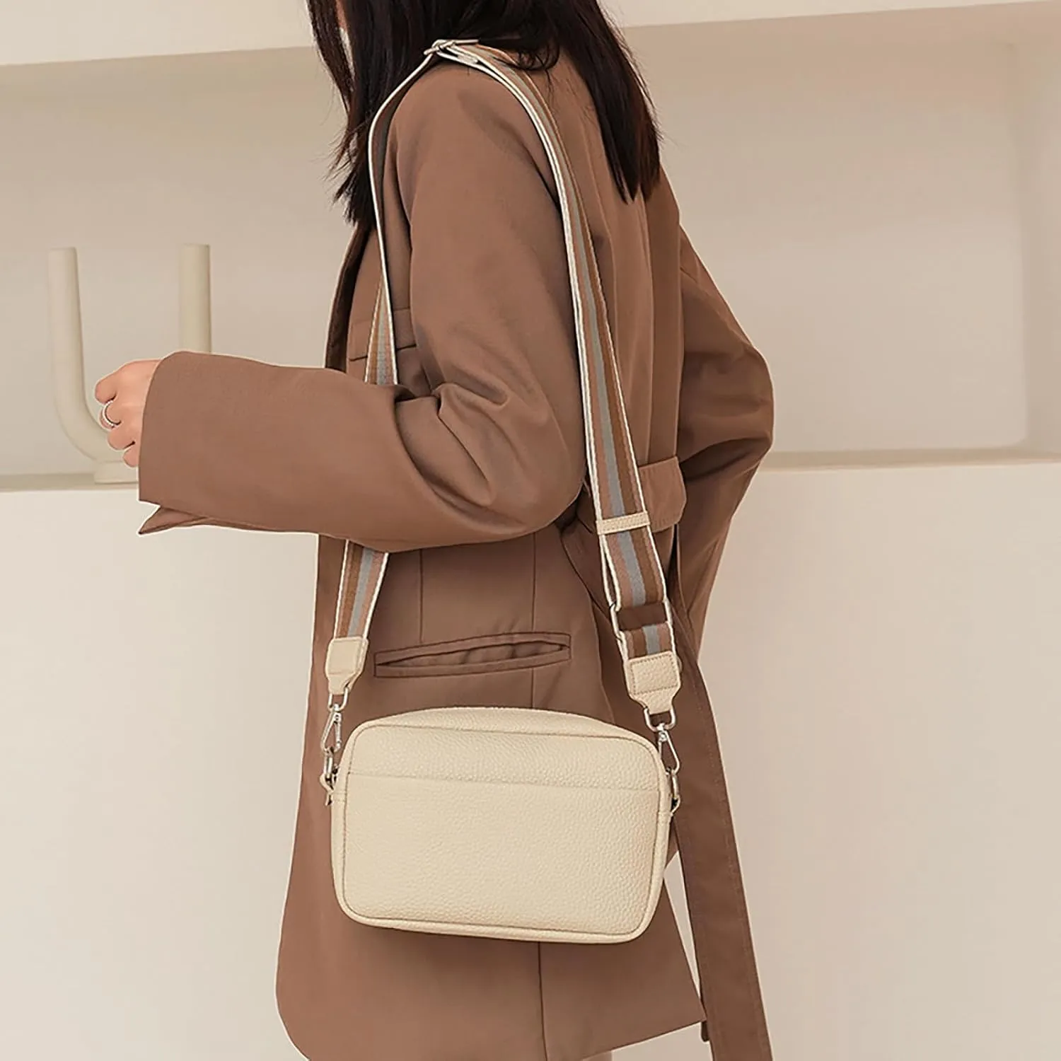 Lightweight Daypack for Hiking Travel Trendy Female Bags 2023 New Foreign Trade Solid Color PU Crossbody Bag