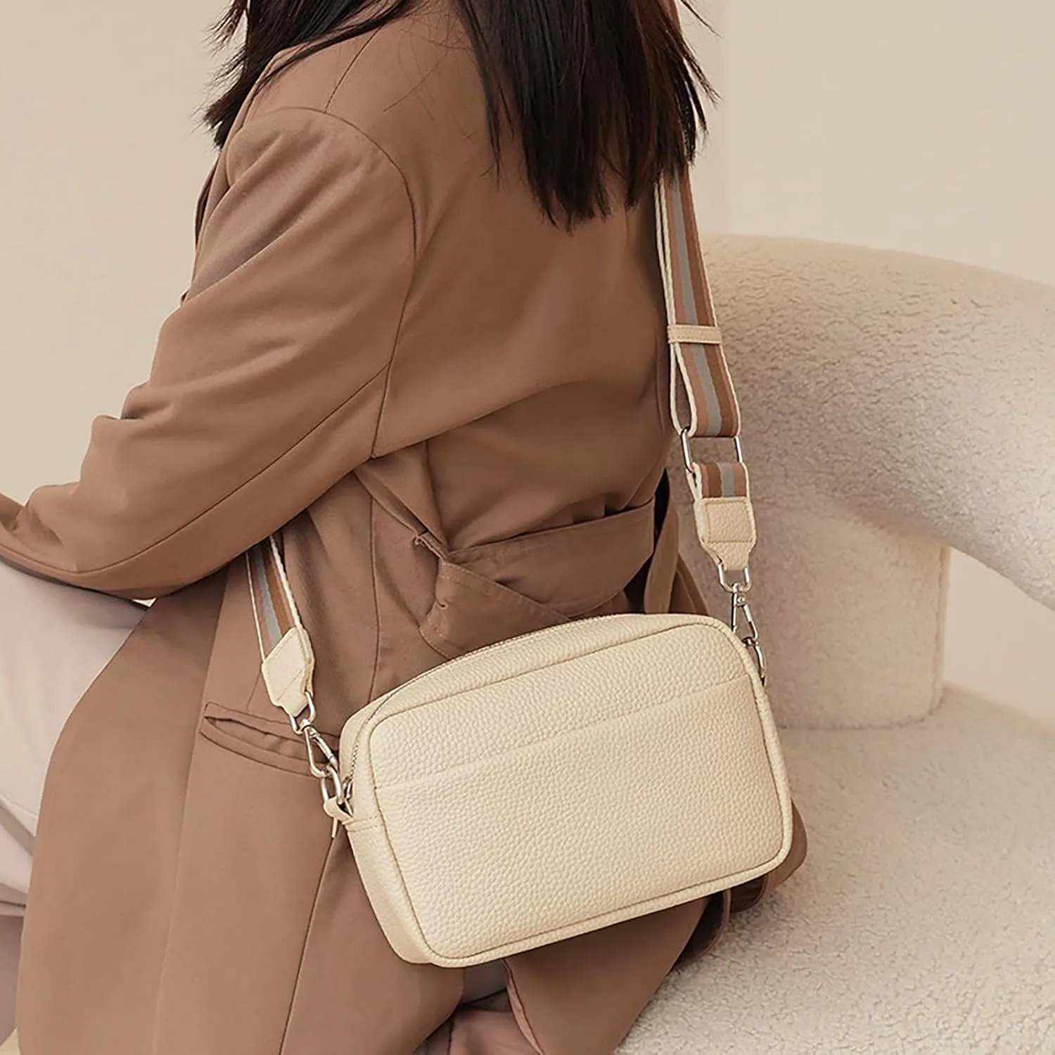 Lightweight Daypack for Hiking Travel Trendy Female Bags 2023 New Foreign Trade Solid Color PU Crossbody Bag