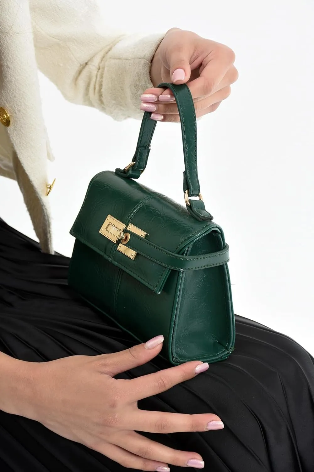 MOON CANTA Elegant Shoulder Bag – Small Handbag with Deluxe Textured Finish and Gold-Tone Hardware