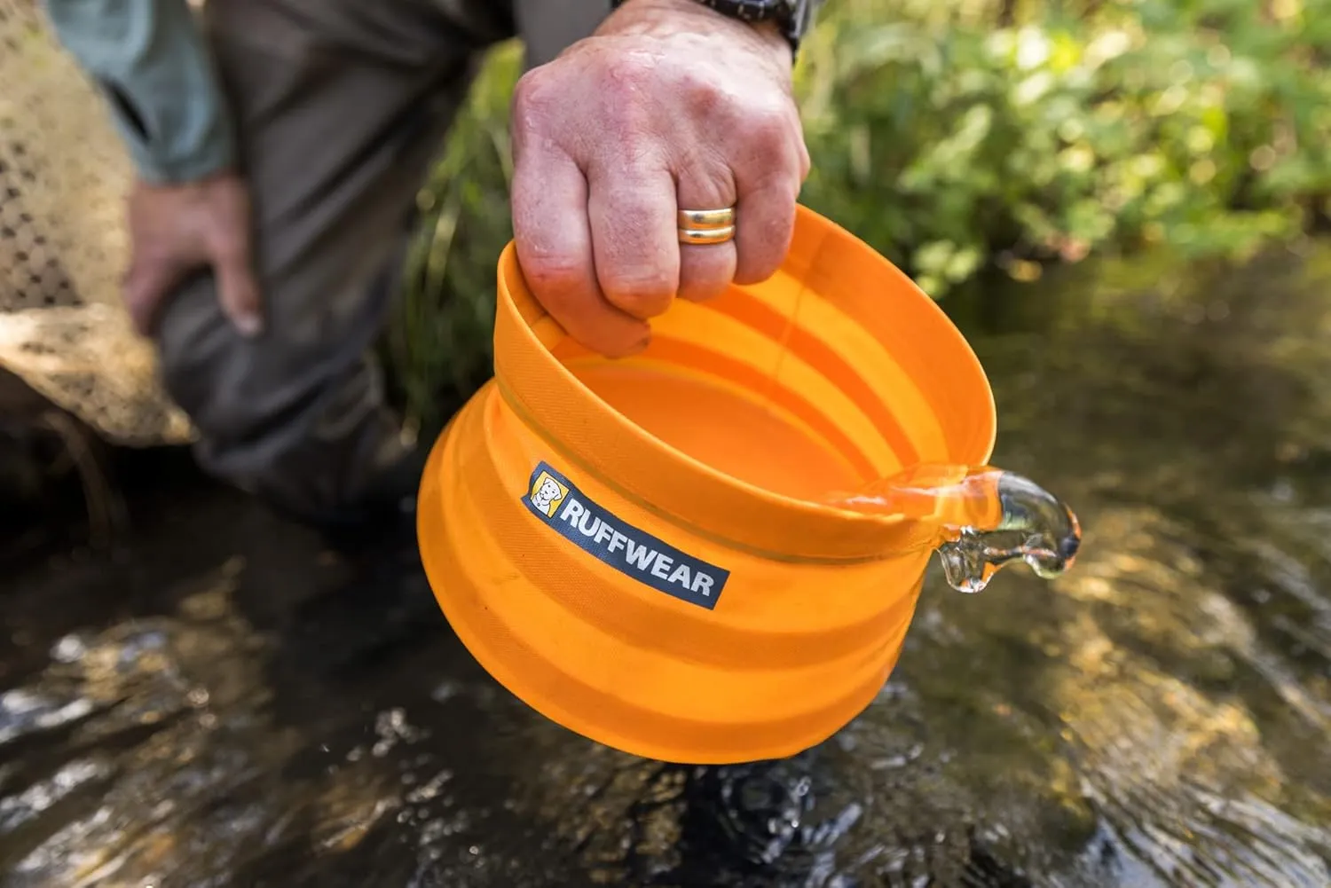Ruffwear, Bivy Bowl Collapsible Ultralight and Packable Dog Bowl, Salamander Orange, Medium