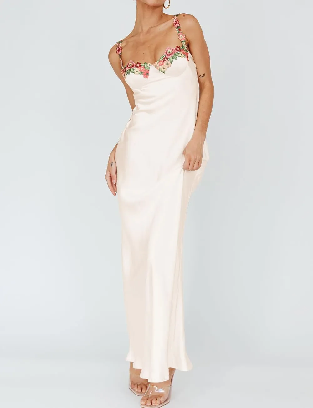 Sexy Satin Spaghetti Strap Floral Embroidered Maxi Dress for Women Sweetheart Neckline Backless Sleeveless Slit Midi Dress