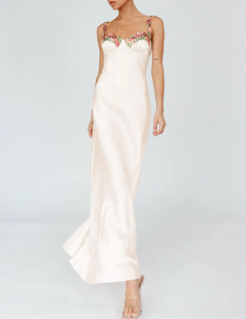Sexy Satin Spaghetti Strap Floral Embroidered Maxi Dress for Women Sweetheart Neckline Backless Sleeveless Slit Midi Dress