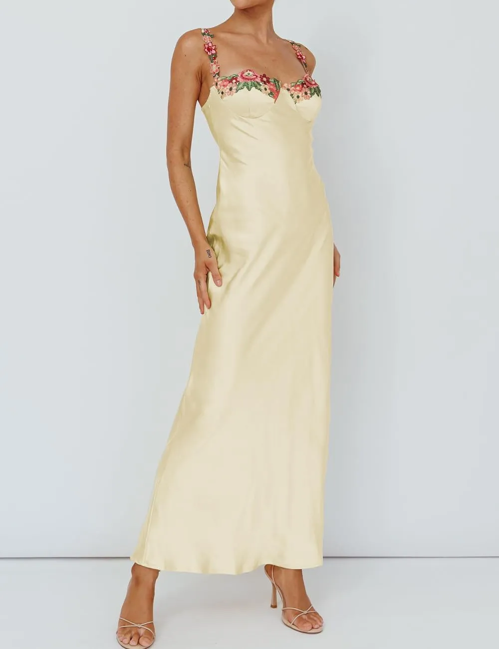 Sexy Satin Spaghetti Strap Floral Embroidered Maxi Dress for Women Sweetheart Neckline Backless Sleeveless Slit Midi Dress