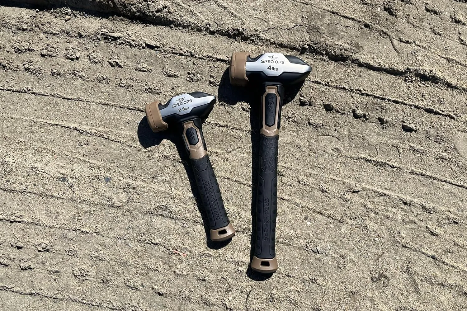 Spec Ops Tools Blacksmith Hammer, 4 lb Sledge hammer with Removable Soft Mallet Cap & Bi-Material Shock Absorbing & Vibration Dampening Handle, 3% Donated to Veterans, Black/Tan