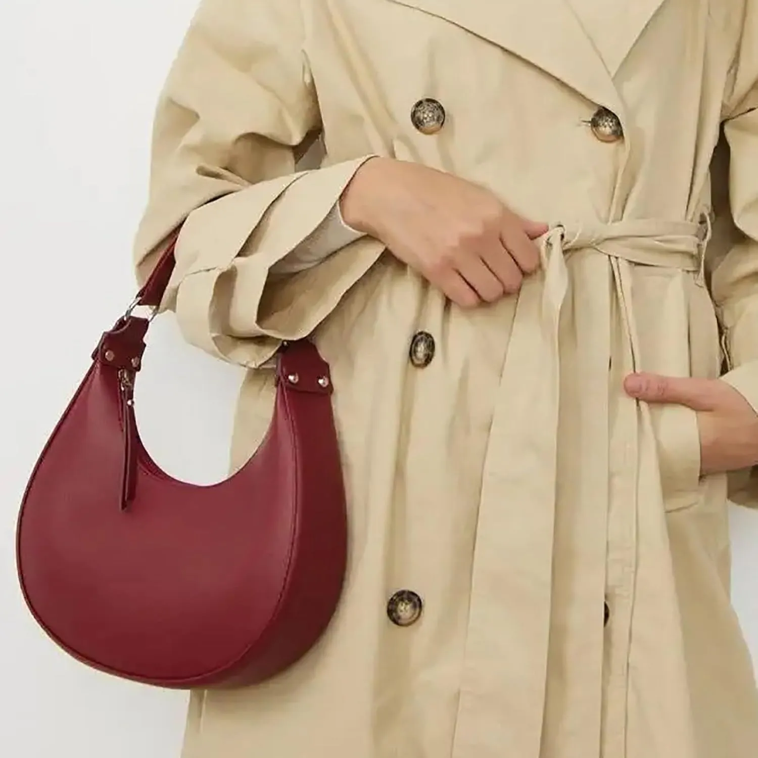 Tote Bag for Women Small Trendy Crescent Moon Lightweight Leather Handbag with Adjustable Shoulder Strap