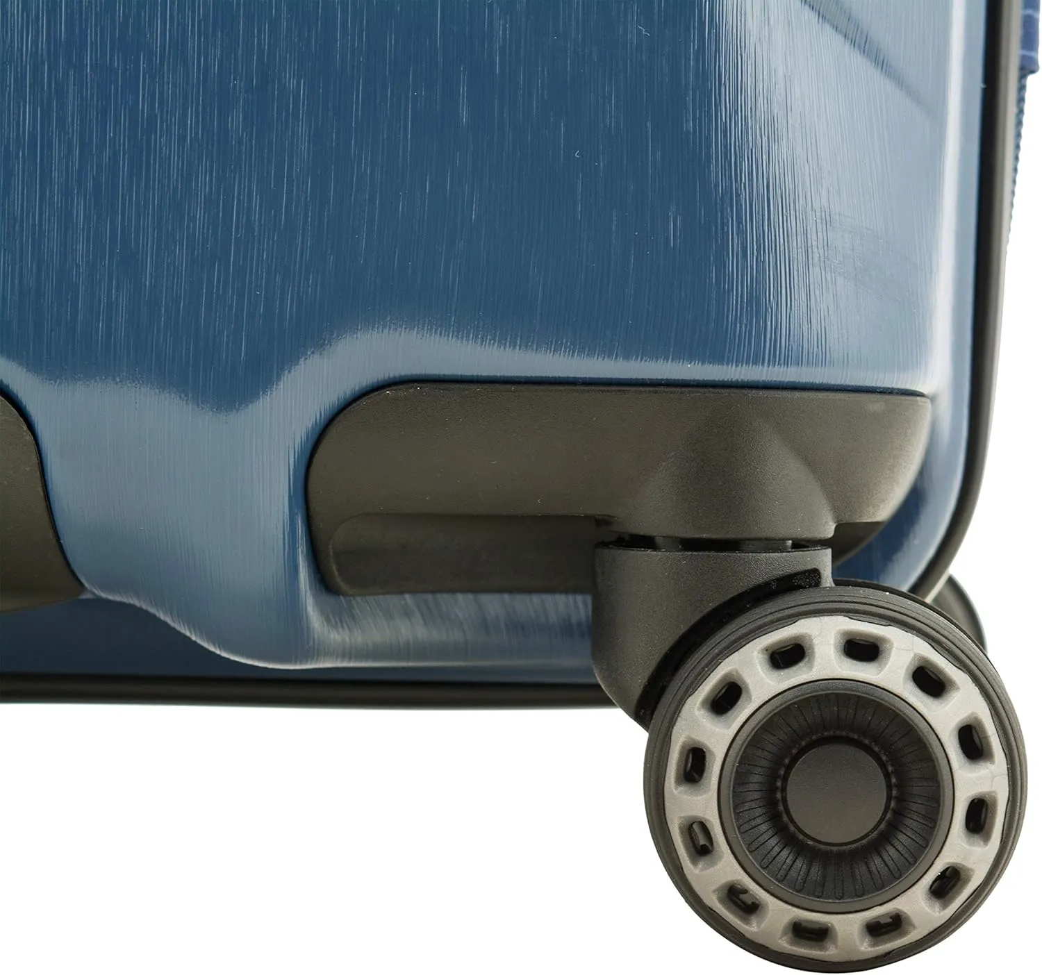 Traveler's Choice Hardside Expandable Spinner Luggage, Navy, Silverwood II (21-Inch)