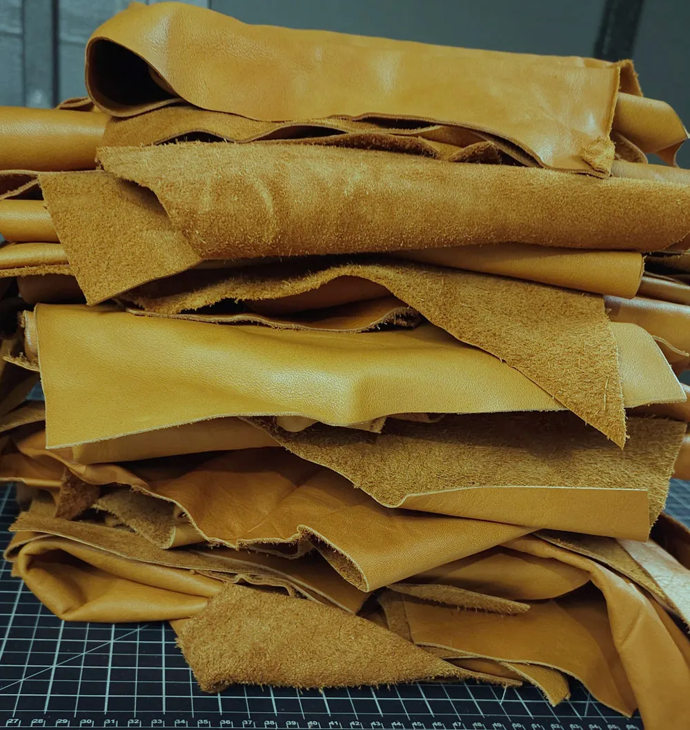Vegetable Tanned Leather Scraps – Full Grain Remnants in Tan, Saddle Tan & Forest Green
