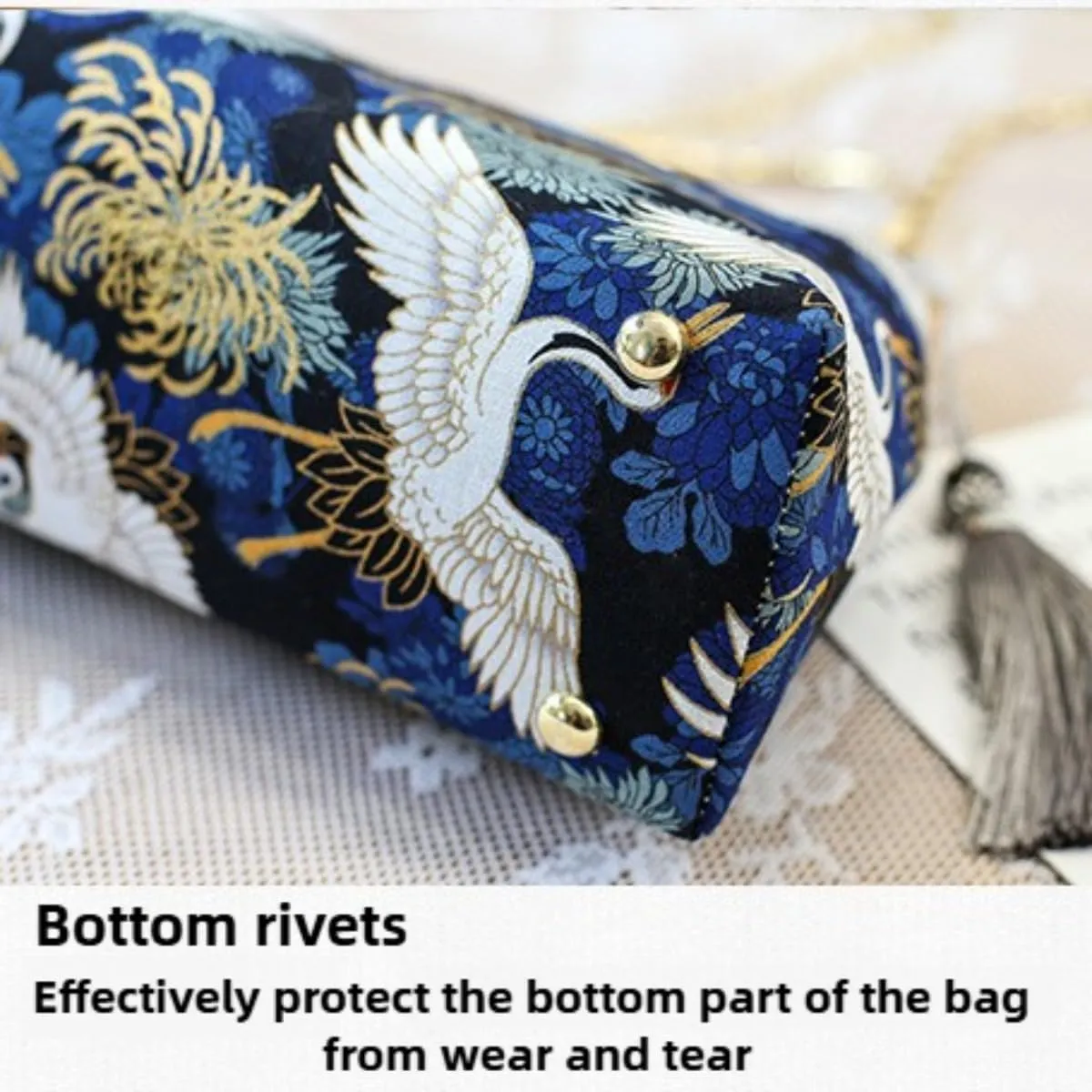 Vintage Evening Chain Handbag with Embroidered for Women Chinese Purse Crossbody Evening clutch bag
