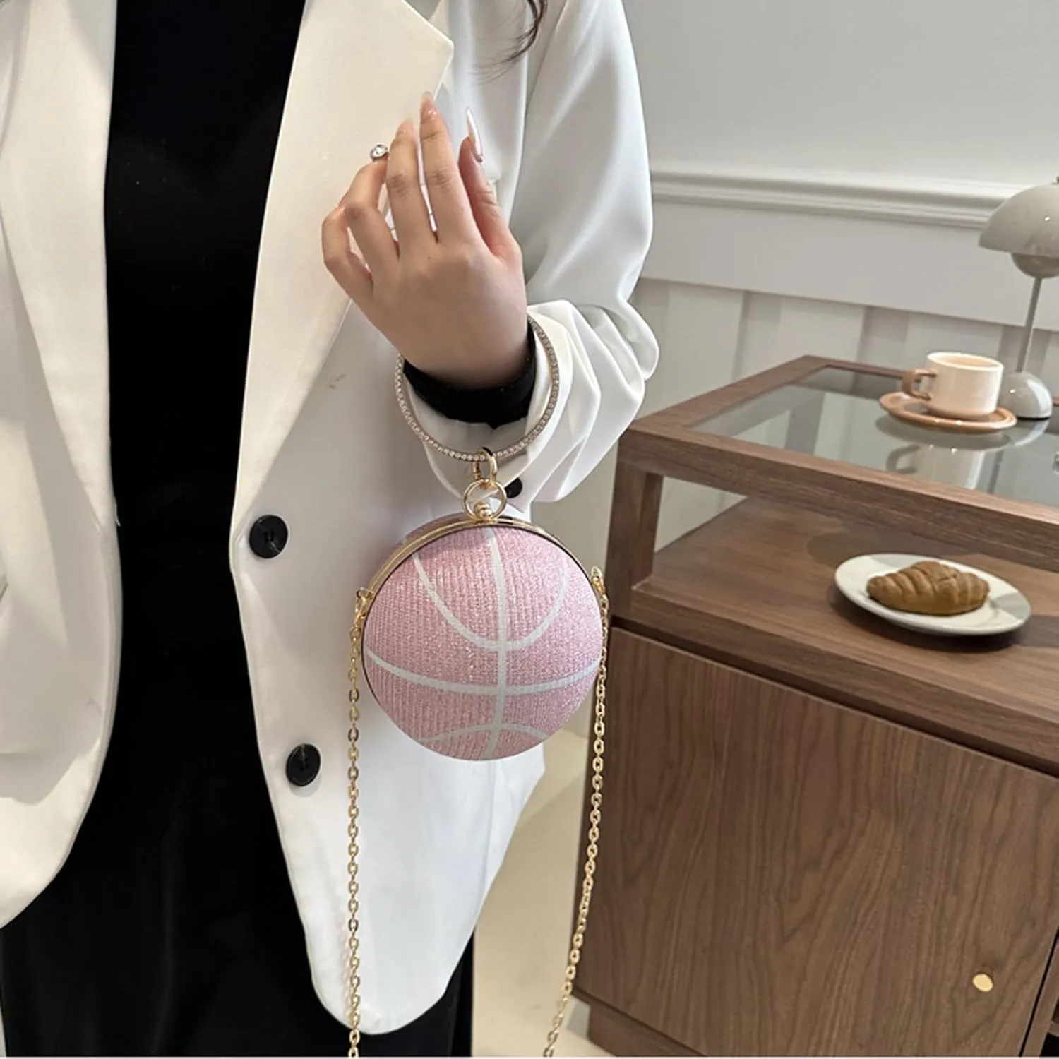 Women's Basketball Mini Round Messenger Bag - Diamond-Encrusted Handbag, Stylish Novelty Purse, Unique Design