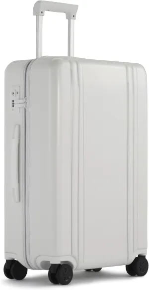 ZERO Halliburton Classic Lightweight 4.0 Medium Hardside Travel Case, 26-Inch, Four Dual Spinner Wheels, TSA Accepted Lock, Telescoping Pull Handle, 60L, Gloss Finish- White
